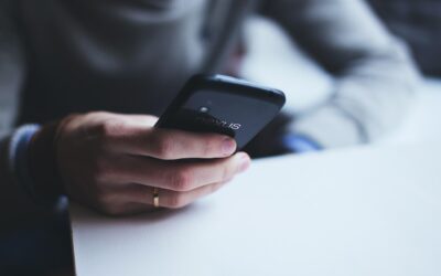 Attenzione alla nuova truffa dell’SMS: “Oops, numero sbagliato”